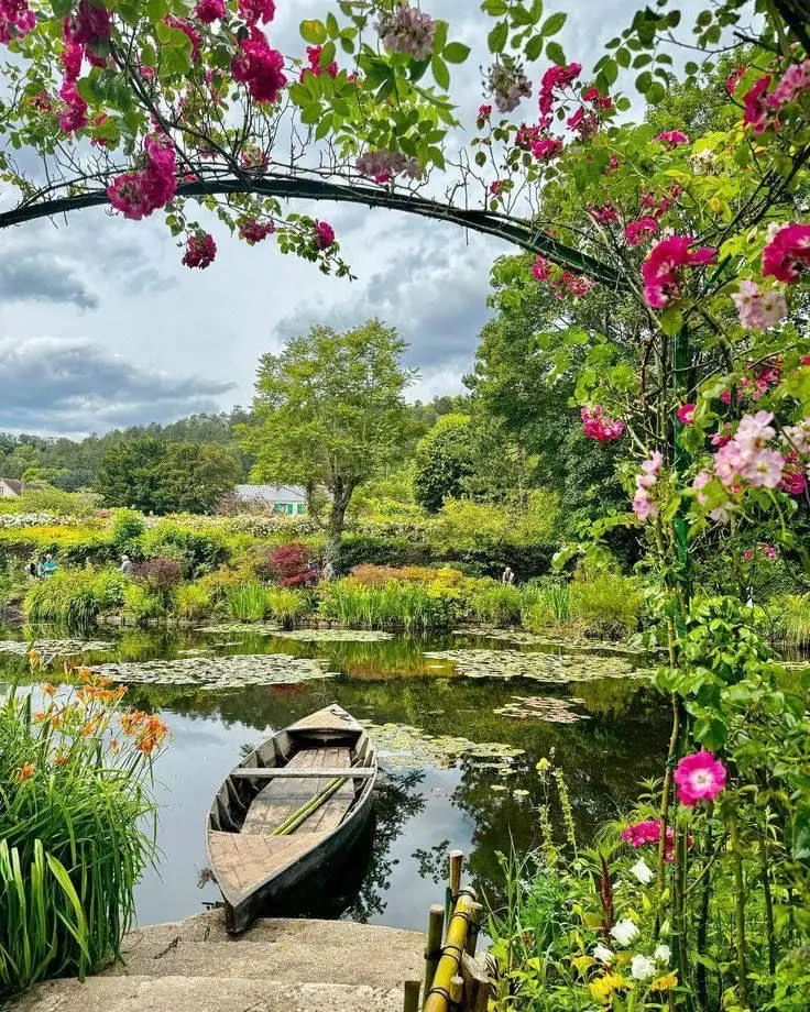 The water lily pond and Japanese bridge in Monet's garden at Giverny