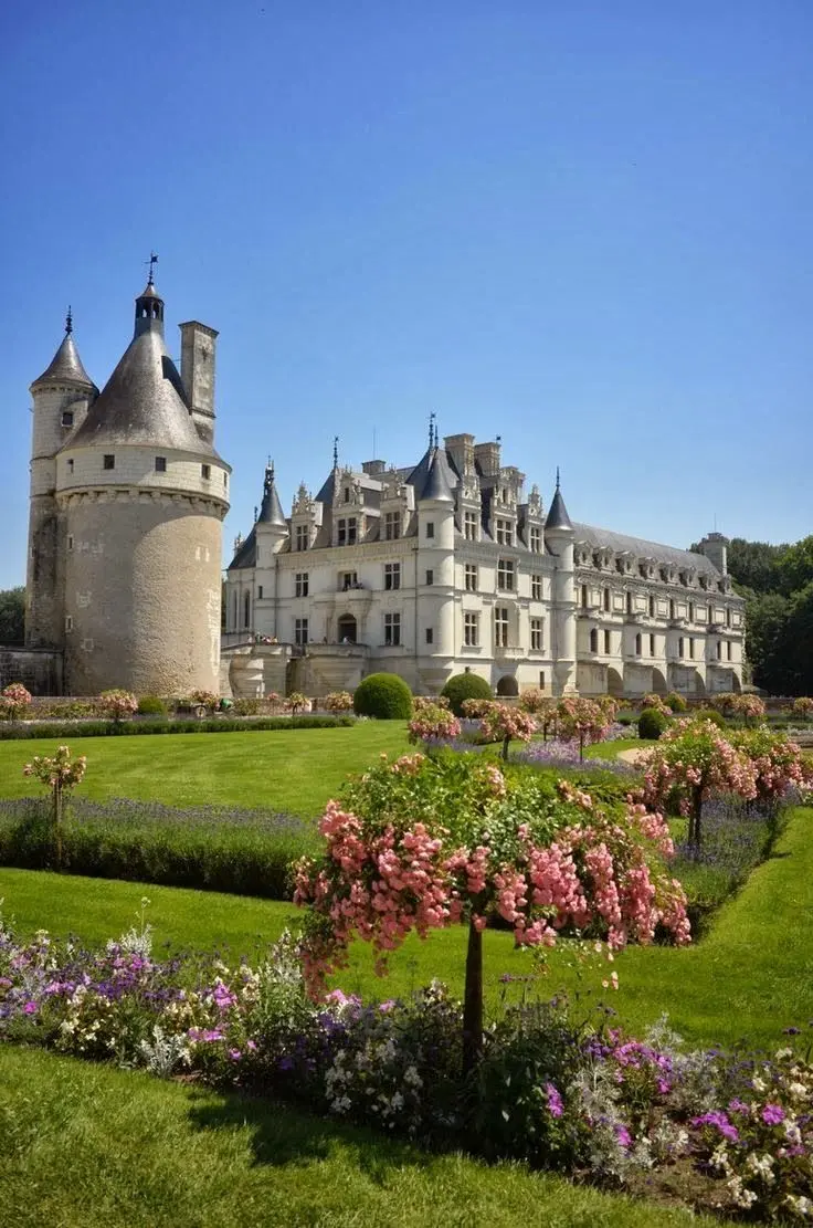 Château de Chenonceau spanning the river Cher in the Loire Valley